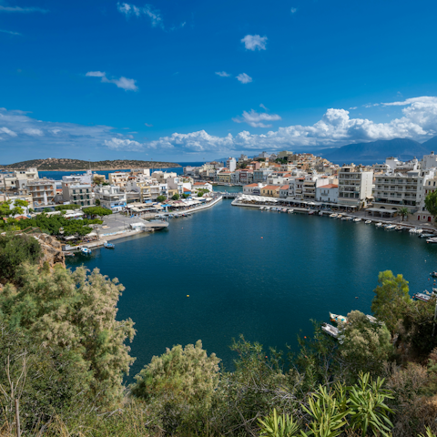 Visit the picturesque town of Agios Nikolaos, a fifteen-minute drive away