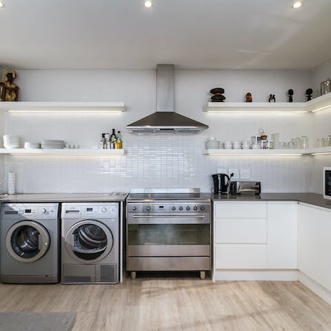 Find everything you need in the well equipped kitchen