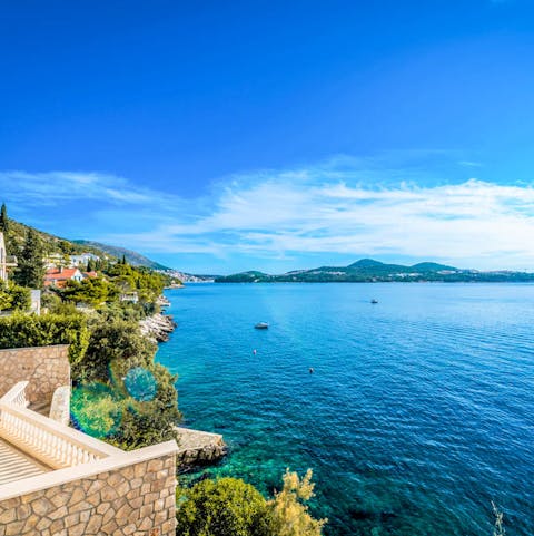 Discover Dubrovnik from your peaceful location in Lozica