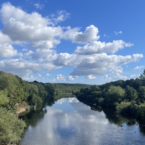 Follow beautiful riverside walks from the heart of Ovingham