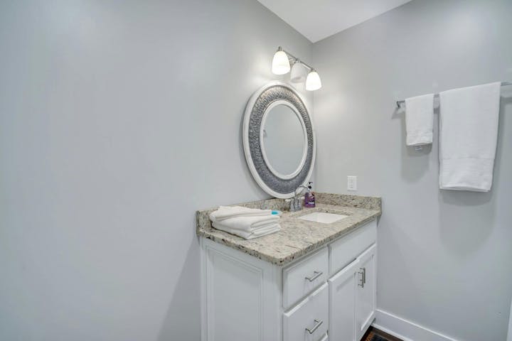 Bathroom photo