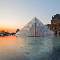 Admire masterpieces at the Louvre