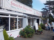 Experience Snowdon Honey Farm & Winery