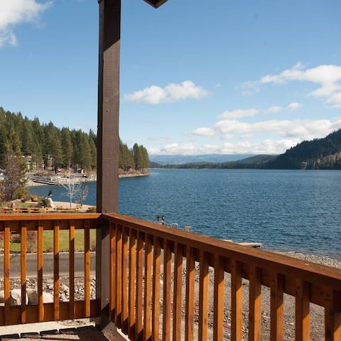 Enjoy your morning cup of Joe on the balcony