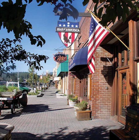 Explore the surrounding towns