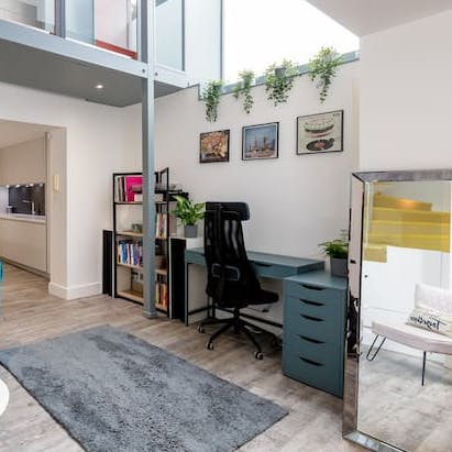 Catch up on work or write a blog of your time in Edinburgh at one of the desks