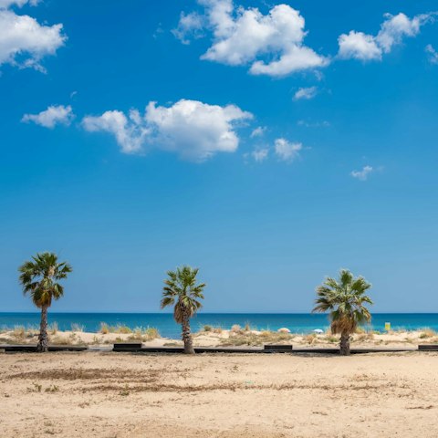Stay in beautiful Porto Palo-Menfi with its marina and beach