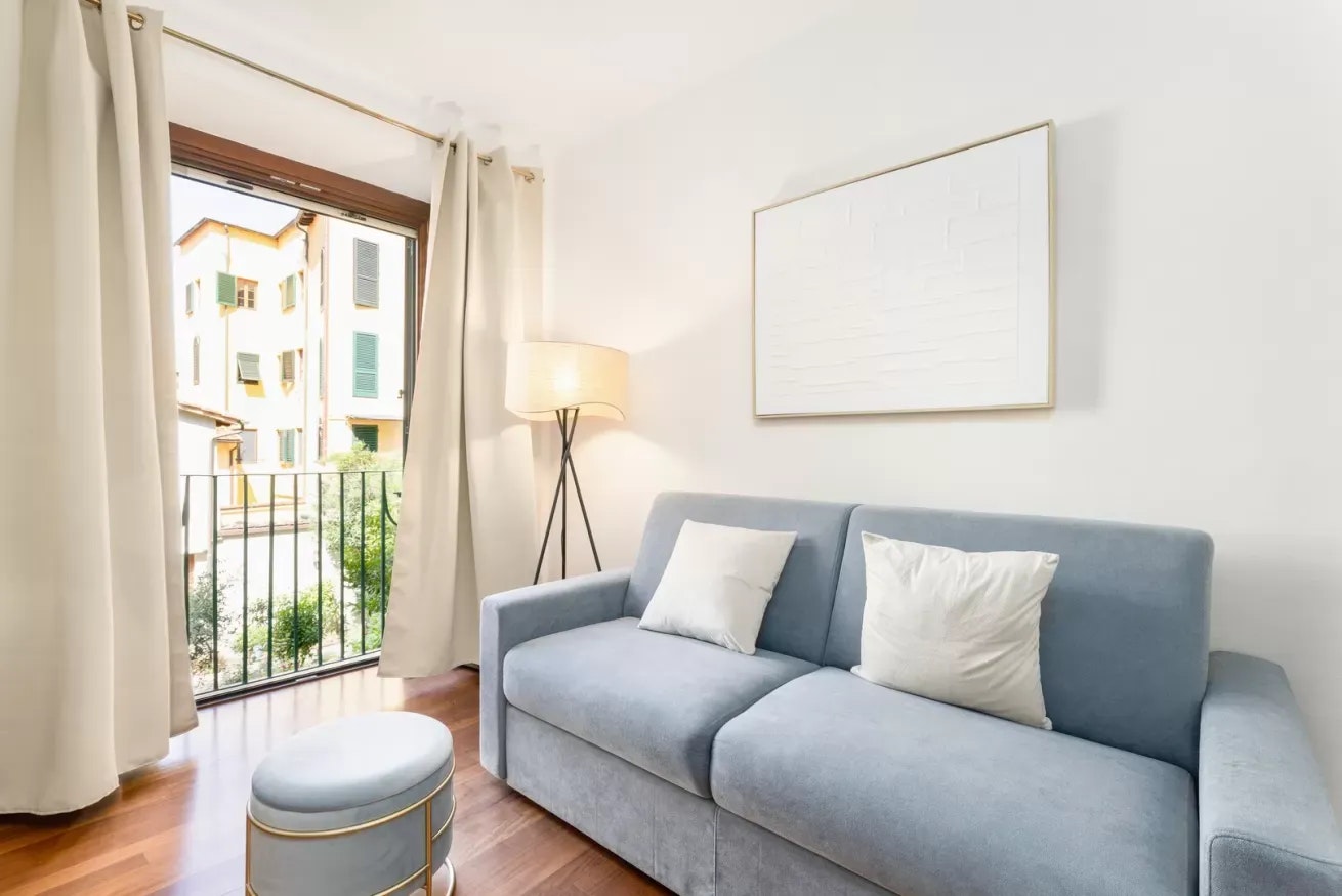 Green Shutters & Terracotta