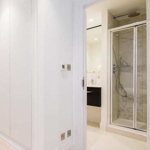 Well finished master ensuite