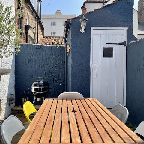 Look forward to a barbecue lunch in the warm sunshine