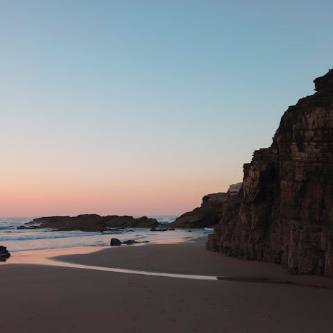 Take a sunset stroll on Cala Baladrar, only a short drive away