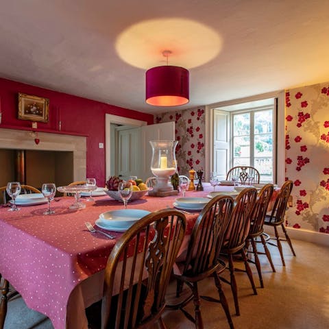 Savour heart-warming family gatherings around the table