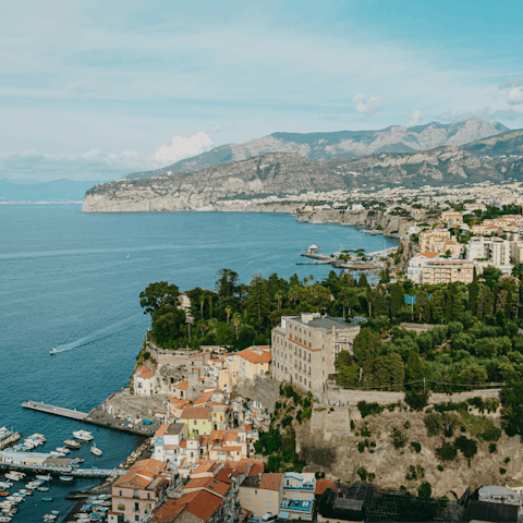 Make the short drive to nearby Sorrento