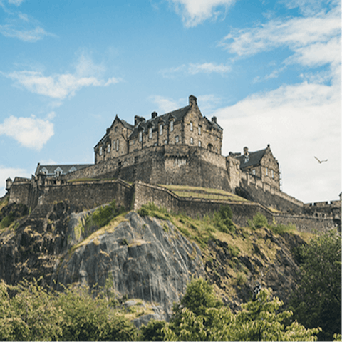 Enjoy a thirty-minute drive to beautiful Edinburgh