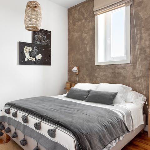 Wake up feeling refreshed in the comfortable bedrooms, ready for another day of Lisbon sightseeing