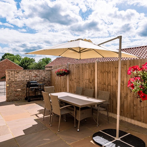 Get the barbecue going and dine alfresco on the shaded patio area