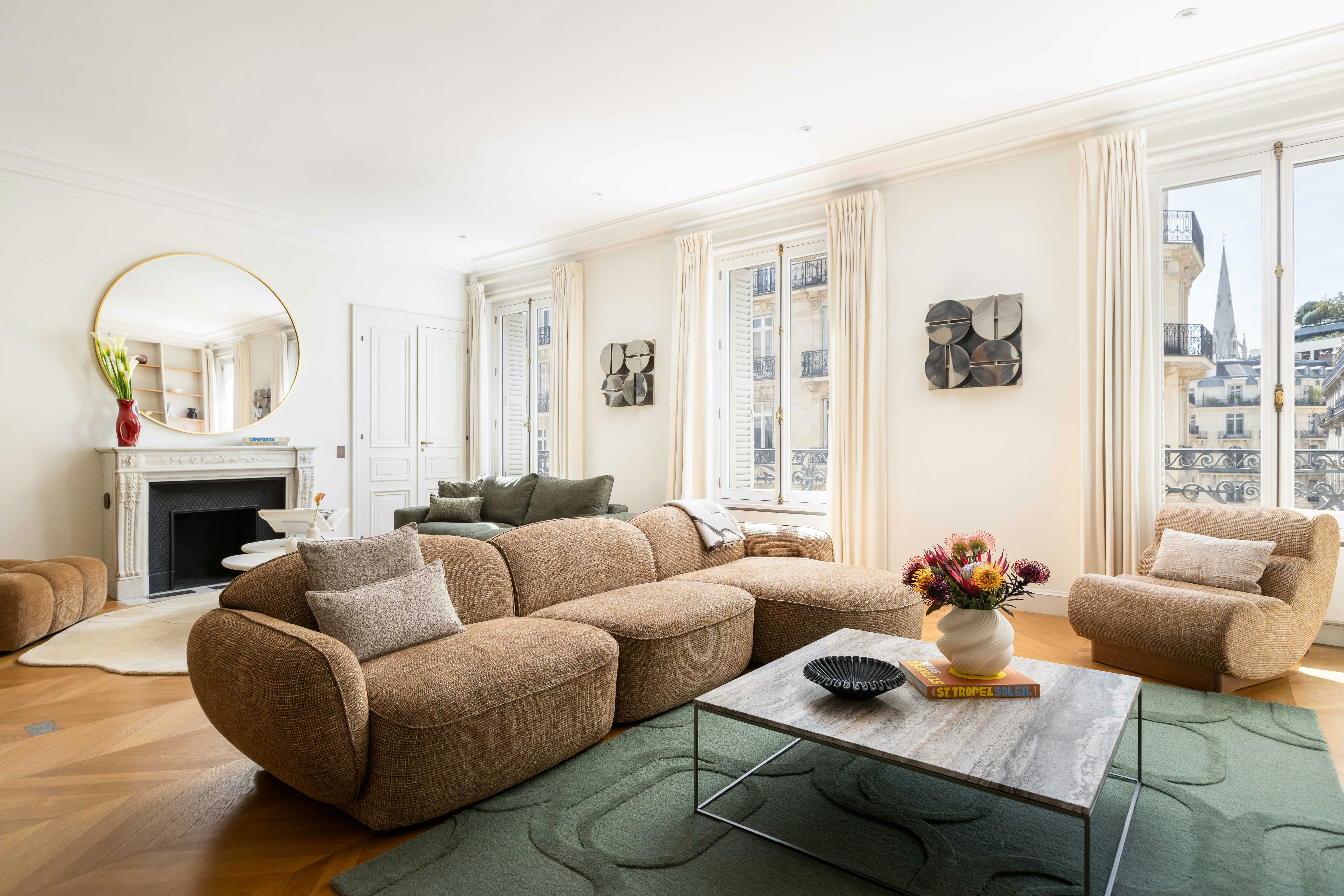 Elegant Avenue Living