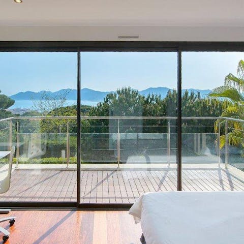 Bid the day hello and goodbye with views over the majestic Riviera