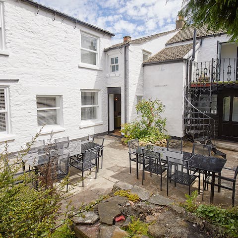 Get a Full English breakfast ready to enjoy alfresco
