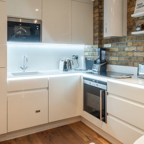 Cook up a full English breakfast to start your day in the fully-equipped, stylish kitchen