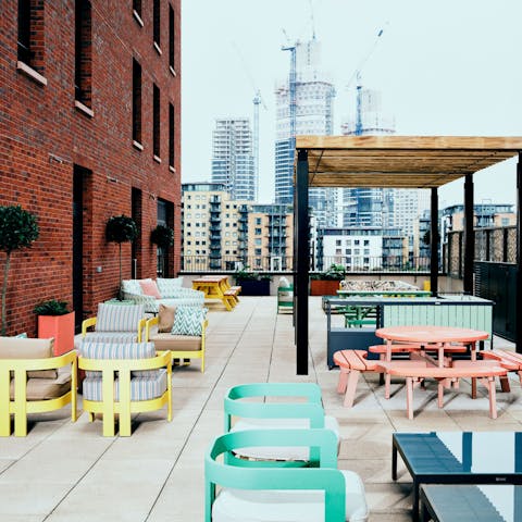 Enjoy the communal roof terrace with skyscraper views
