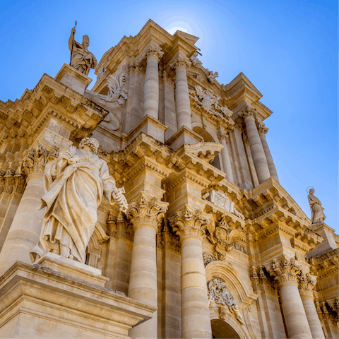 Drive into Syracuse and pay a visit to the city's gorgeous cathedral