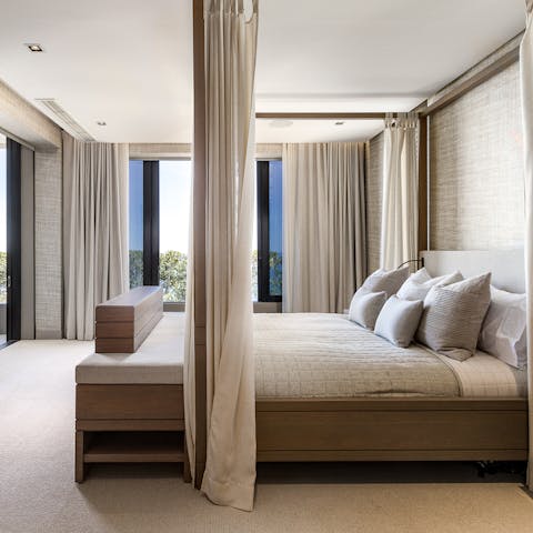 Wake up well-rested in the luxurious bedrooms and get ready for another day of adventures in the sun