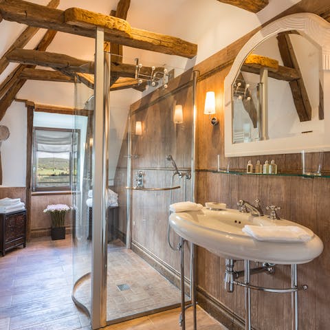 Freshen up in stylish bathrooms