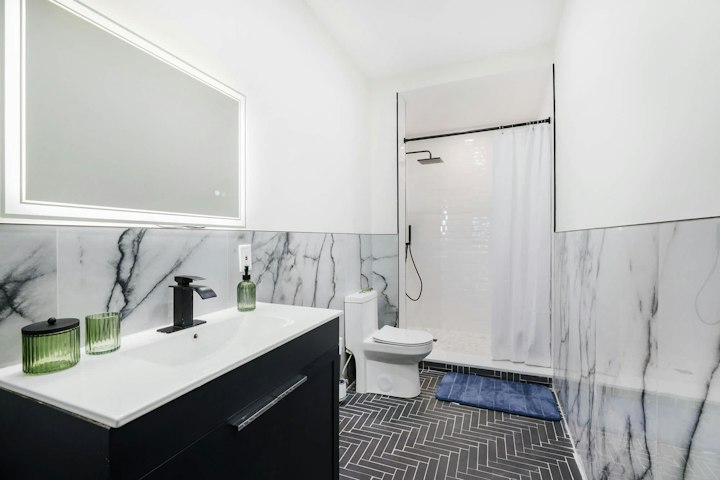 Bathroom photo