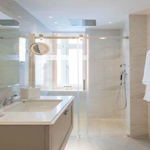 Expansive master bathroom