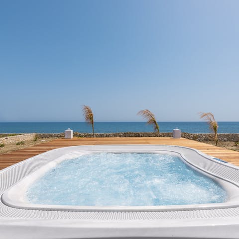 Find a wonderful state of relaxation whilst soaking in the jacuzzi