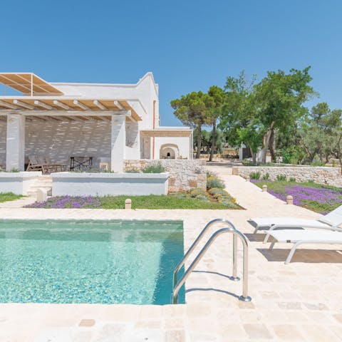 Find a wonderful sense of serenity whilst lounging by the pool