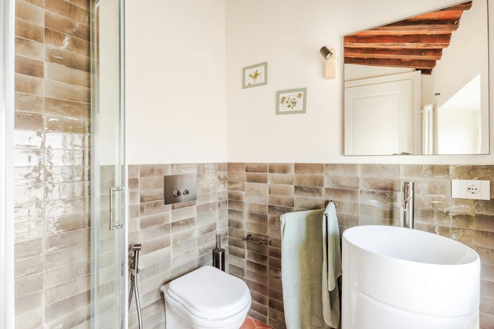 Bathroom photo