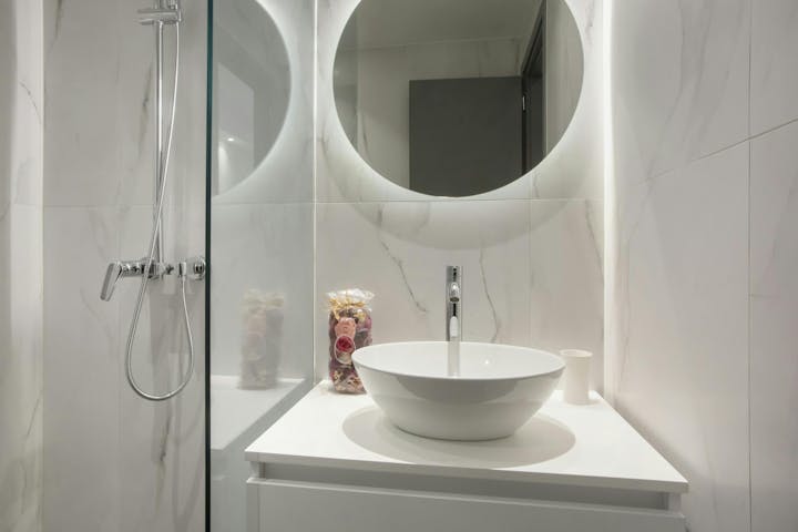Bathroom photo
