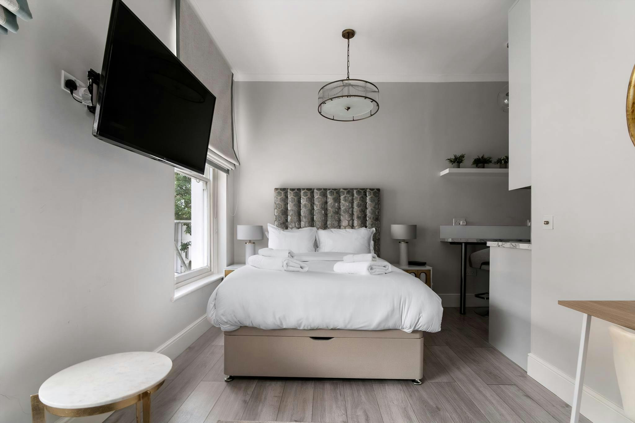 Holland Park Hideaway