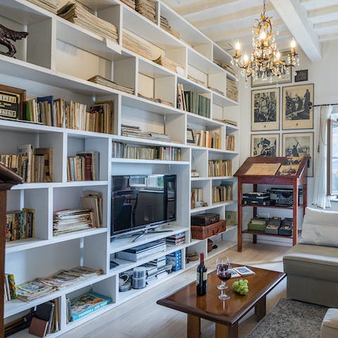 Choose something from the selection of books in the snug