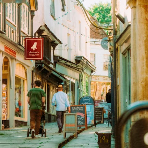 Walk into Frome’s cobbled streets in minutes