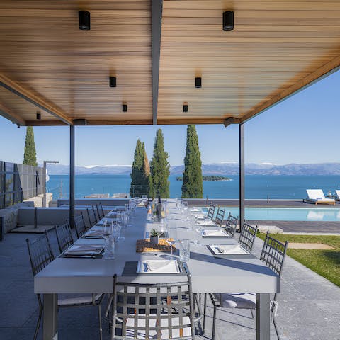 Tuck into an alfresco meal on the covered terrace