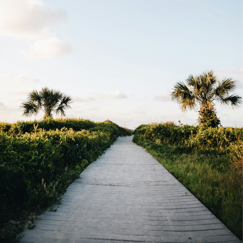 Follow cycle trails or walk to the beach in Palmetto Dunes