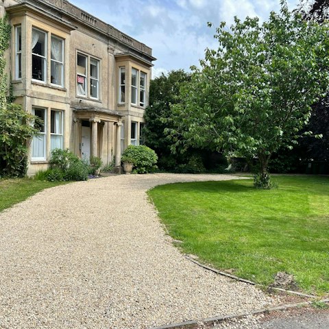 Have a stroll around the manor's communal grounds