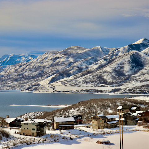 Take a hike around nearby Jordanelle Reservoir
