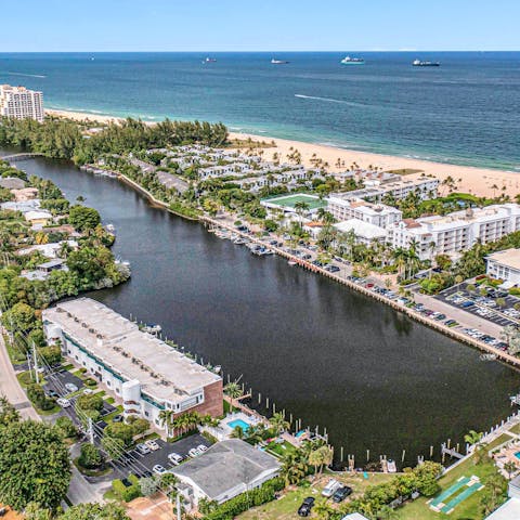 Speak to your host to arrange dock rental for your boat