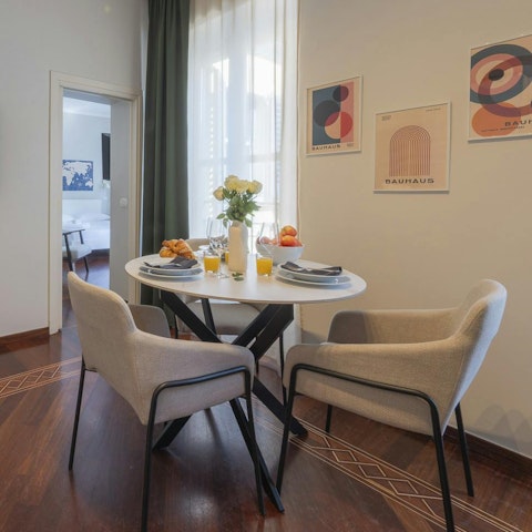 Start the day with breakfast at the dining table