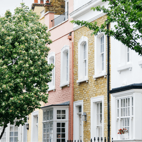 Step outside and stroll through the pretty streets of Chelsea