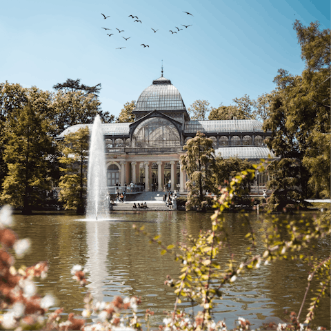Go for a stroll over to the nearby beautiful Retiro Park