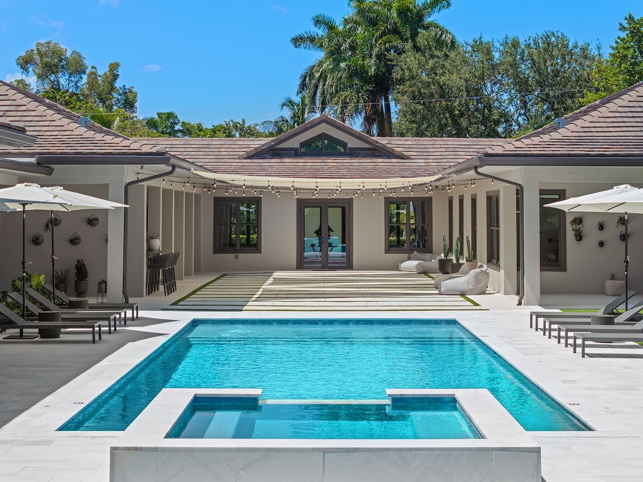 Vibrant Emerald Abode