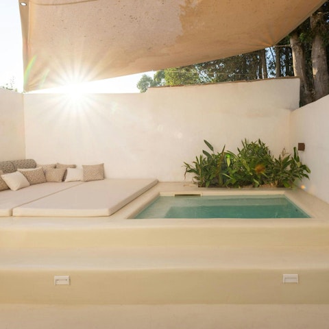Unwind in the small plunge pool on sunny afternoons