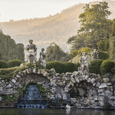Stay in the quaint village of Pozzetto – just a thirty-minute drive away from the city of Padua