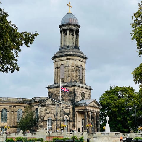 Take the fifteen-minute drive into the heart of Shrewsbury