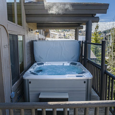 Warm up with an après-ski dip in the hot tub